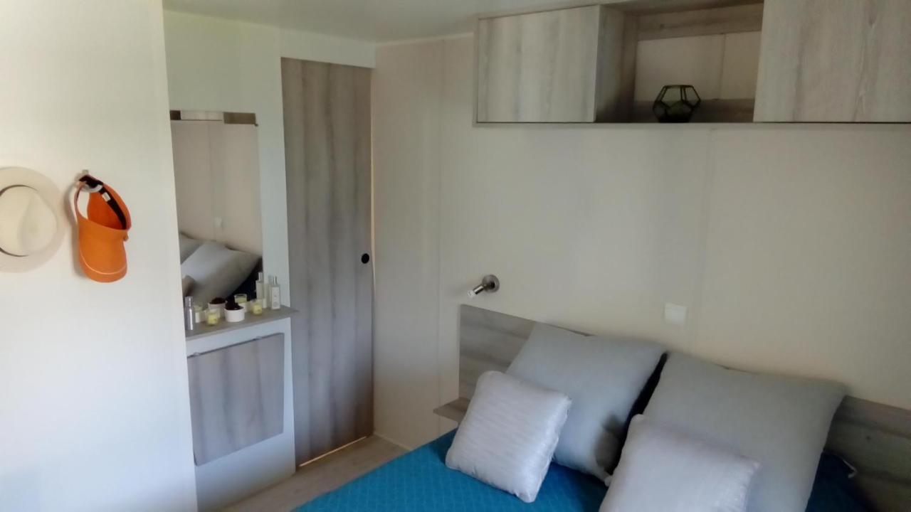 ホテルCamping Le Montourey Azur 78 Fréjus エクステリア 写真